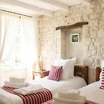 Le Petit Moulin - Feriendomizil Mit Beheiztem Pool By Interhome