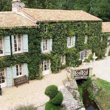 Le Petit Moulin - Feriendomizil Mit Beheiztem Pool By Interhome