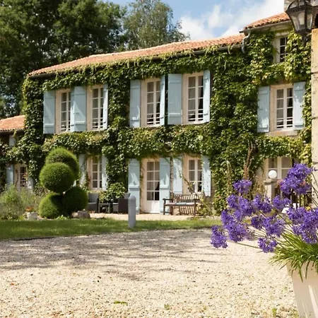 Le Petit Moulin - Feriendomizil Mit Beheiztem Pool By Interhome * Annepont