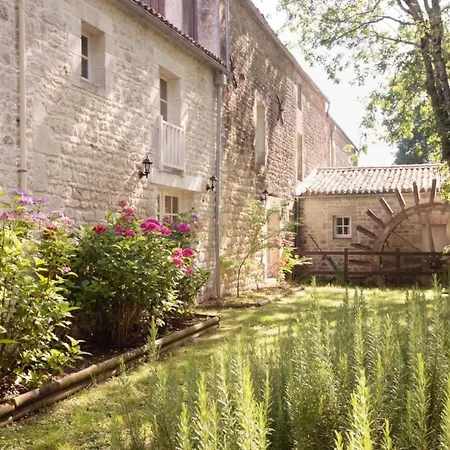 Le Petit Moulin - Feriendomizil Mit Beheiztem Pool By Interhome * Annepont
