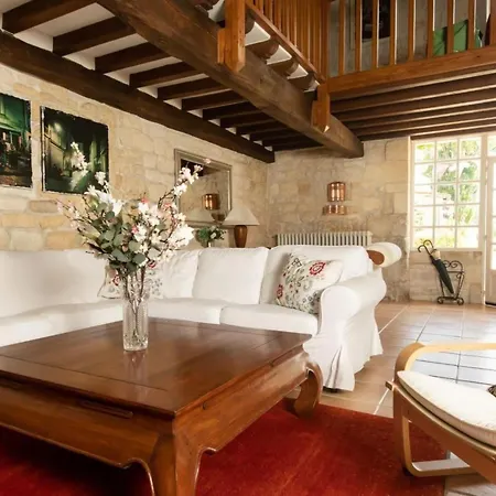 Ferienhaus Le Petit Moulin - Feriendomizil Mit Beheiztem Pool By Interhome