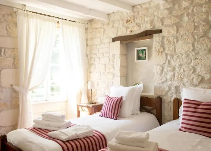 Le Petit Moulin - Feriendomizil Mit Beheiztem Pool By Interhome