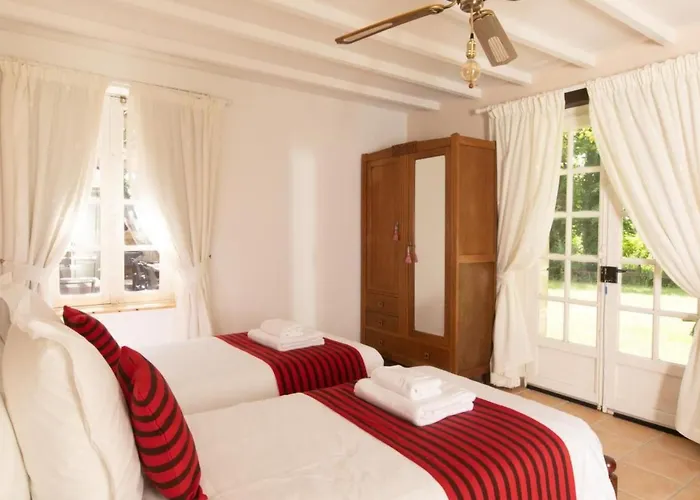 Le Petit Moulin - Feriendomizil Mit Beheiztem Pool By Interhome